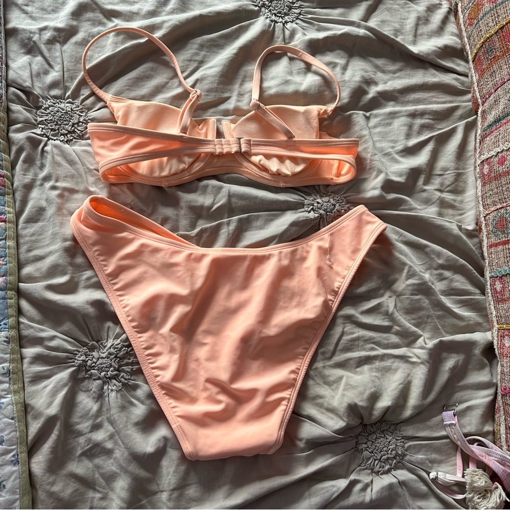 Target bikini - Picture 2 of 2
